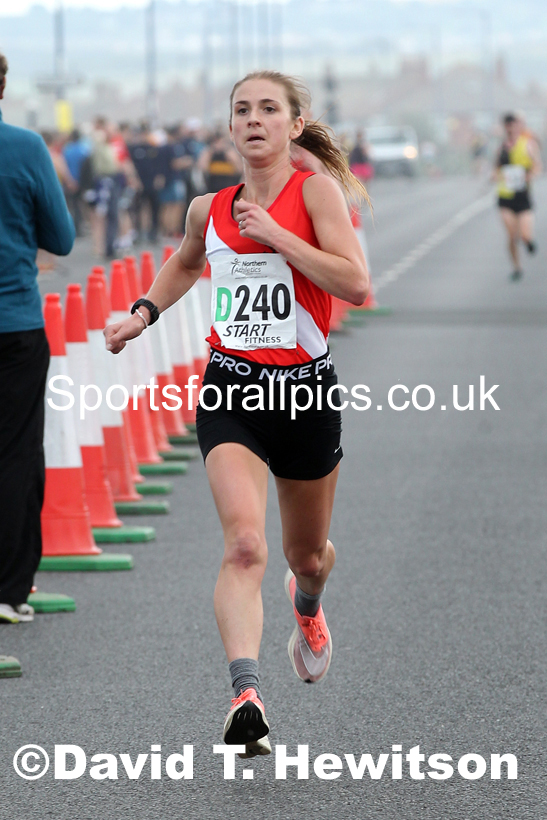 Senior womens 4 stage relay, 2021 Northern 6 and 4 Stage and Young Athletes Road Relays, Redcar. Photo: David T. Hewitson/Sports for All Pics